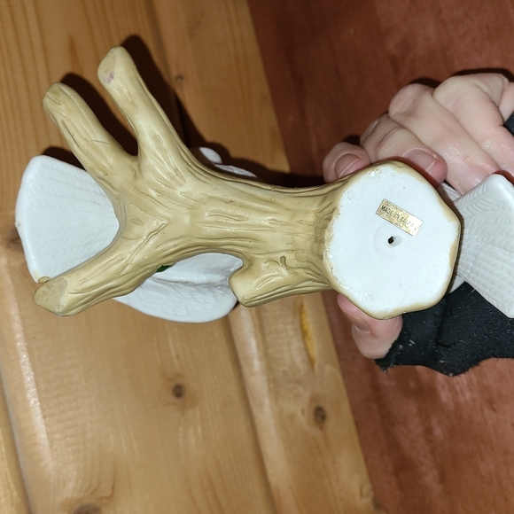 Vintage PR Lovebirds Doves Sea Gulls or Pigeons on Driftwood Branch with Flowers - Picture 6 of 10